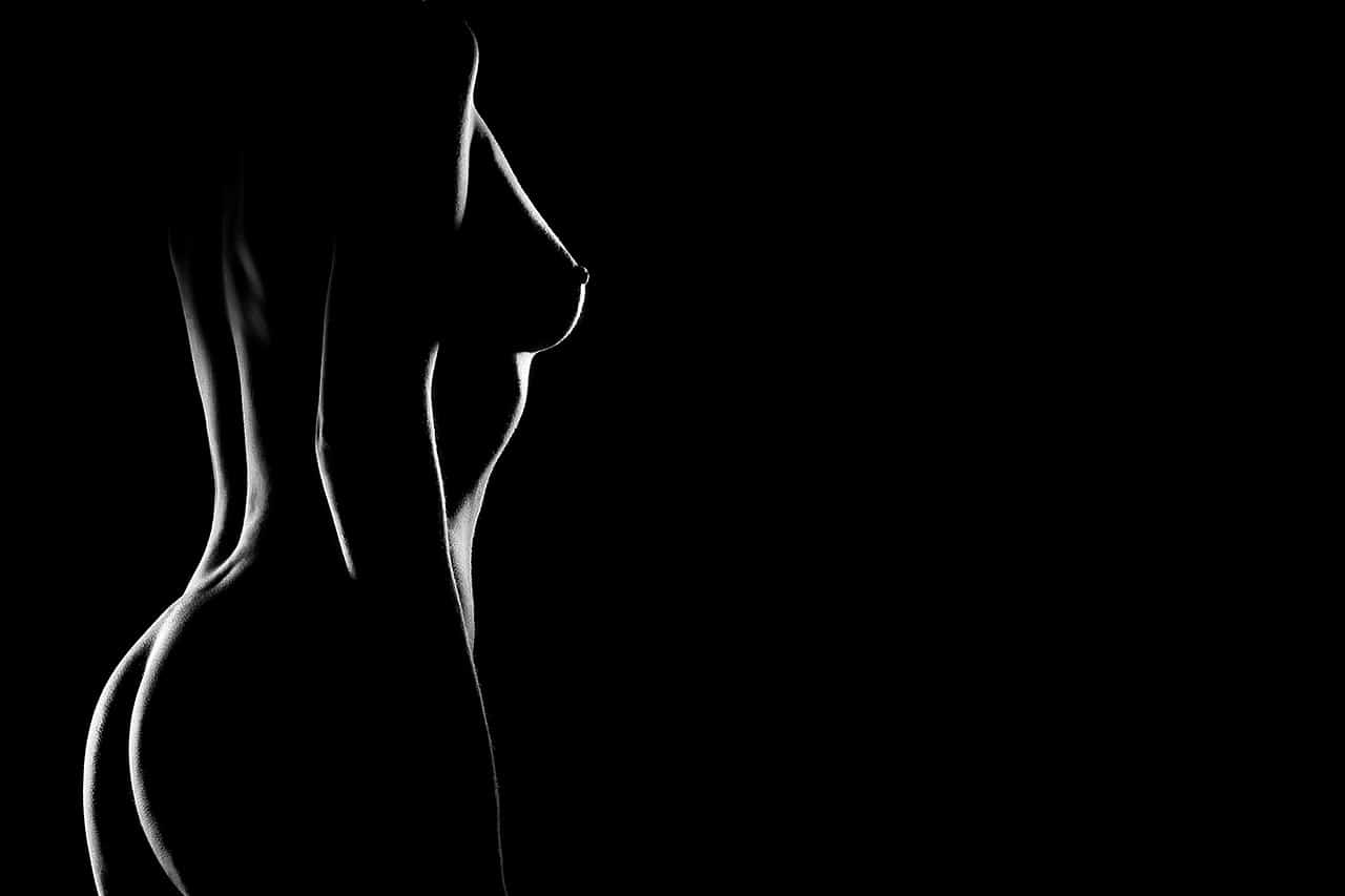 Seins ou fesses : que préfèrent les hommes ?