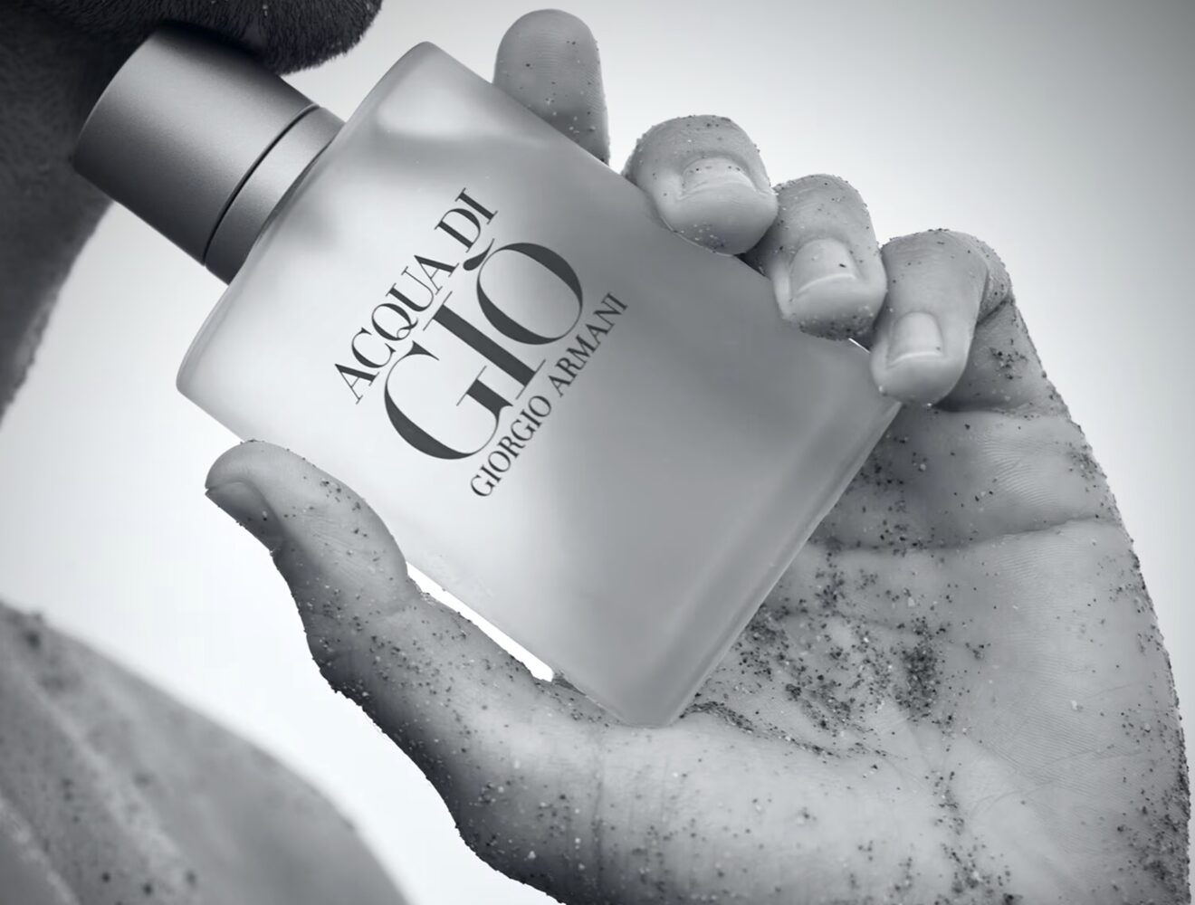 Acqua Di Giò de Giorgio Armani : mais pourquoi ce parfum plaît-il autant aux hommes ?