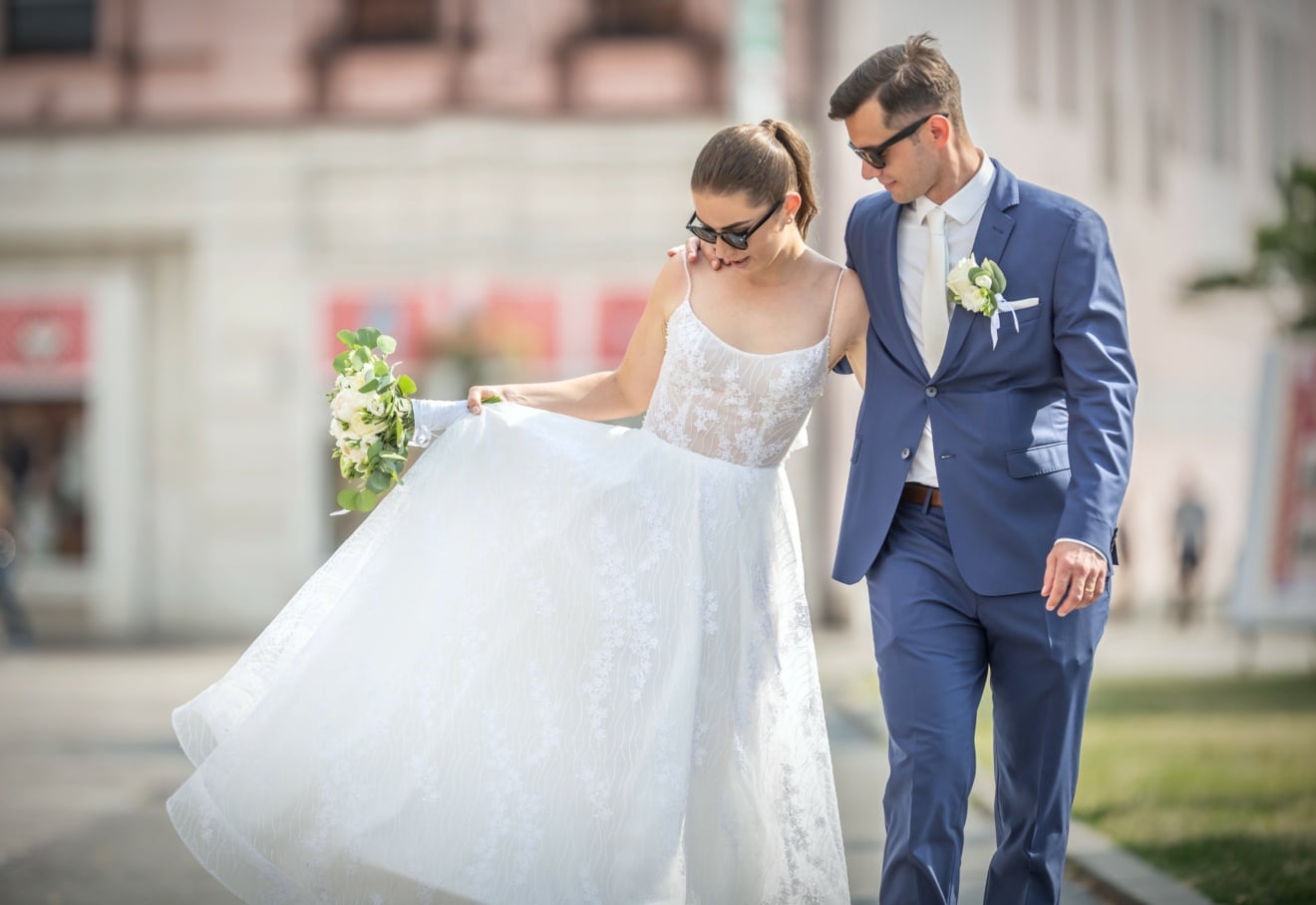 Comment porter un costume pour un mariage ?
