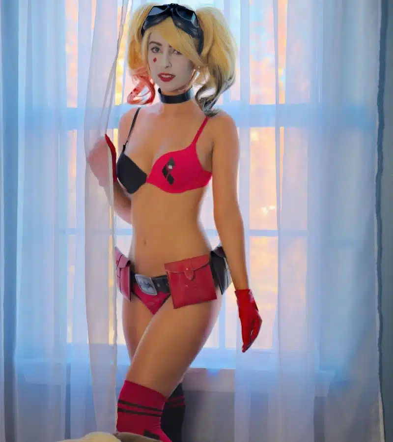 Cosplay sexy Harley Quinn par Emma Layne
