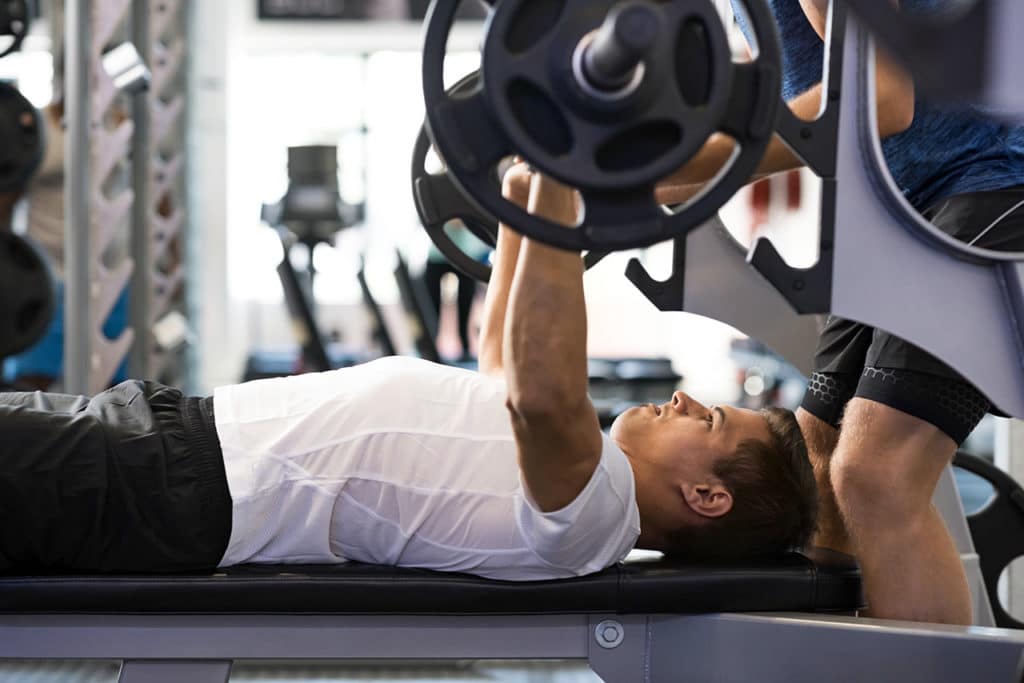 Comment (re)prendre de la masse musculaire quand on a arrêté le sport longtemps ?
