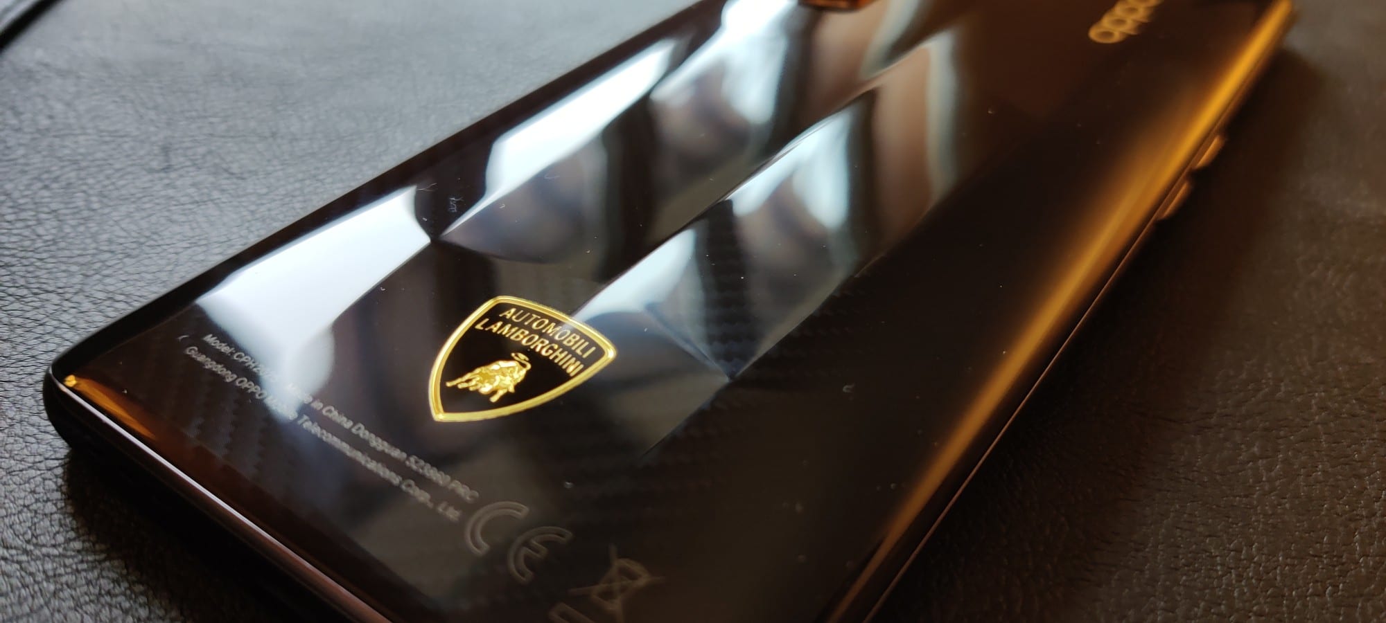 Face carbone Oppo Find X2 Pro Lamborghini