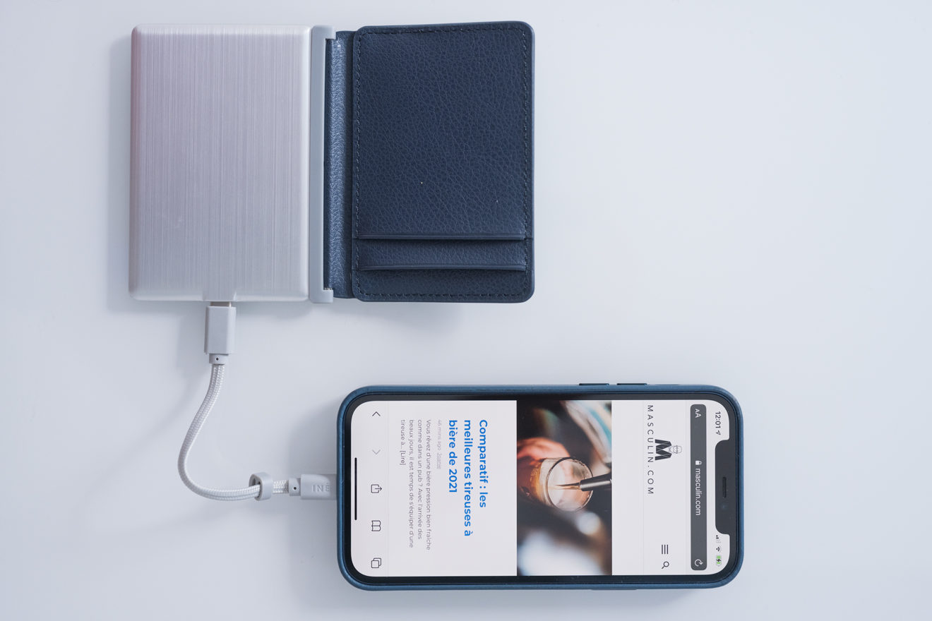 INÉ x FR-BG - The Wallet : un porte carte en cuir éco-responsable avec batterie