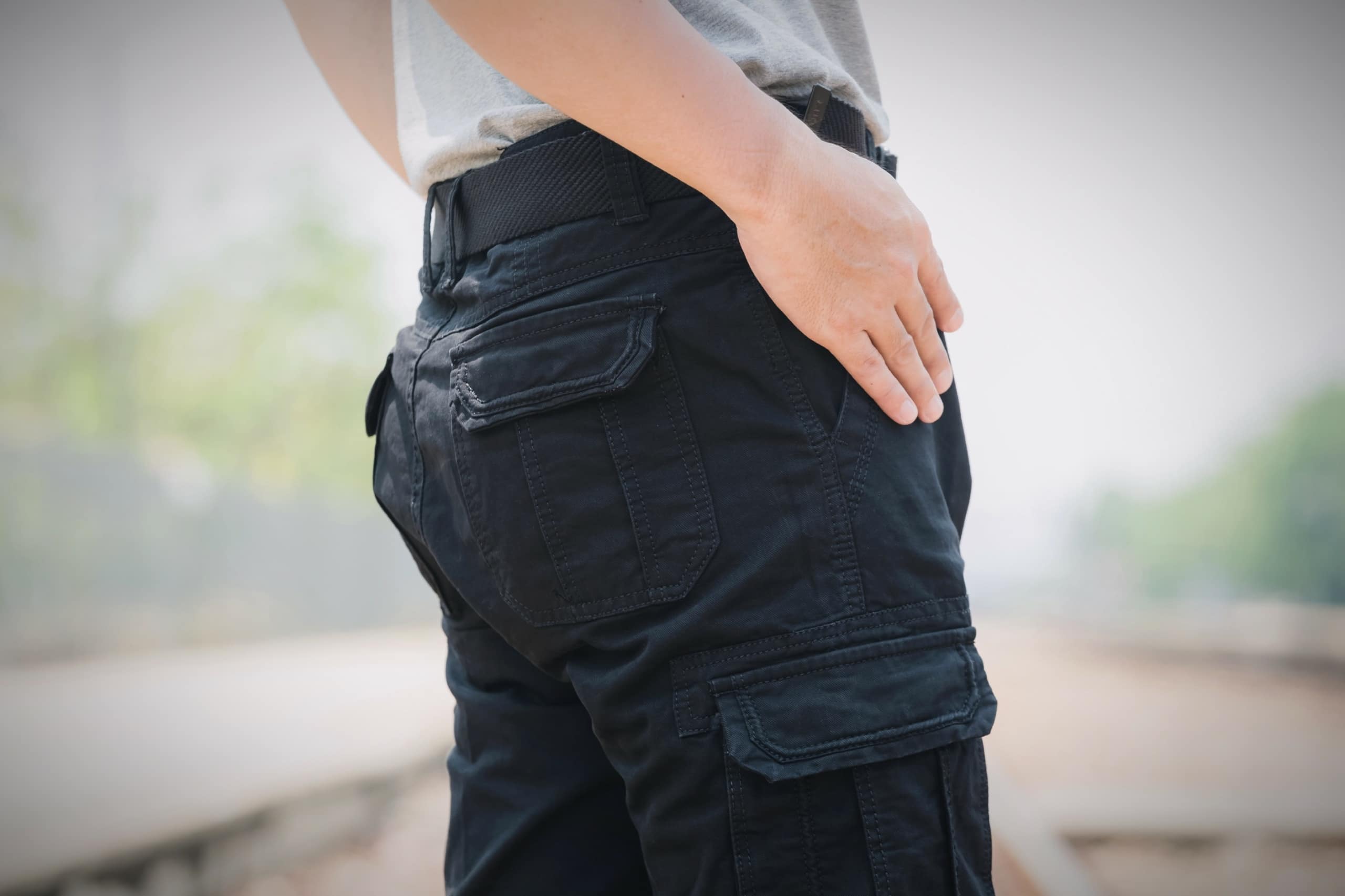 Comment bien porter son pantalon cargo homme ? – ILANNFIVE