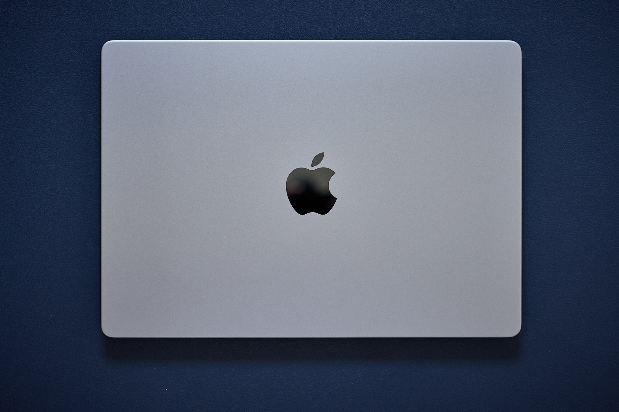 Apple MacBook Pro 16 / 14 M1 Max - M1 Pro