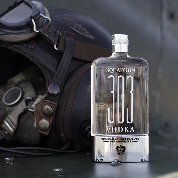 Flasque vodka Squadron 303