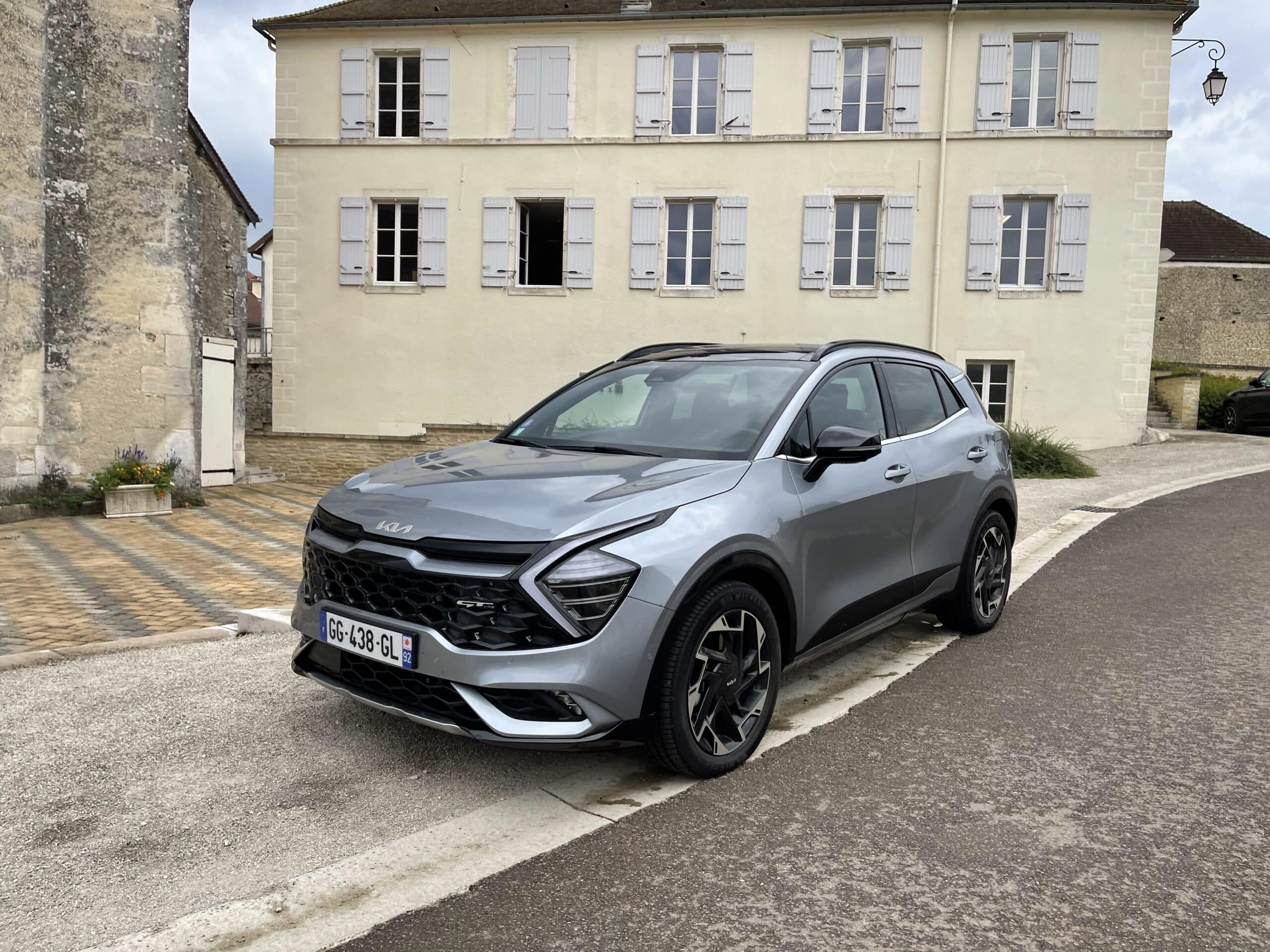 1000 Km en Kia Sportage Hybride rechargeable sur les routes de