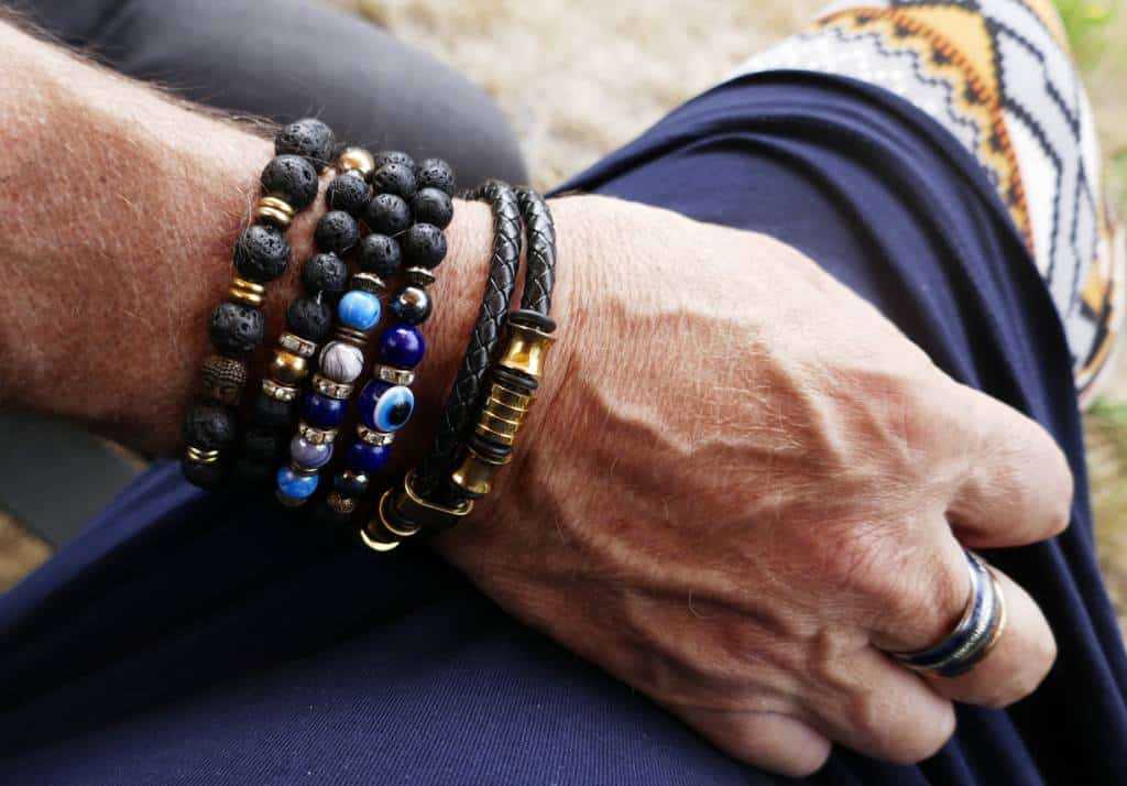Eclat de Style : Pack de 2 Bracelets perles pour Homme” – Corano Jewelry