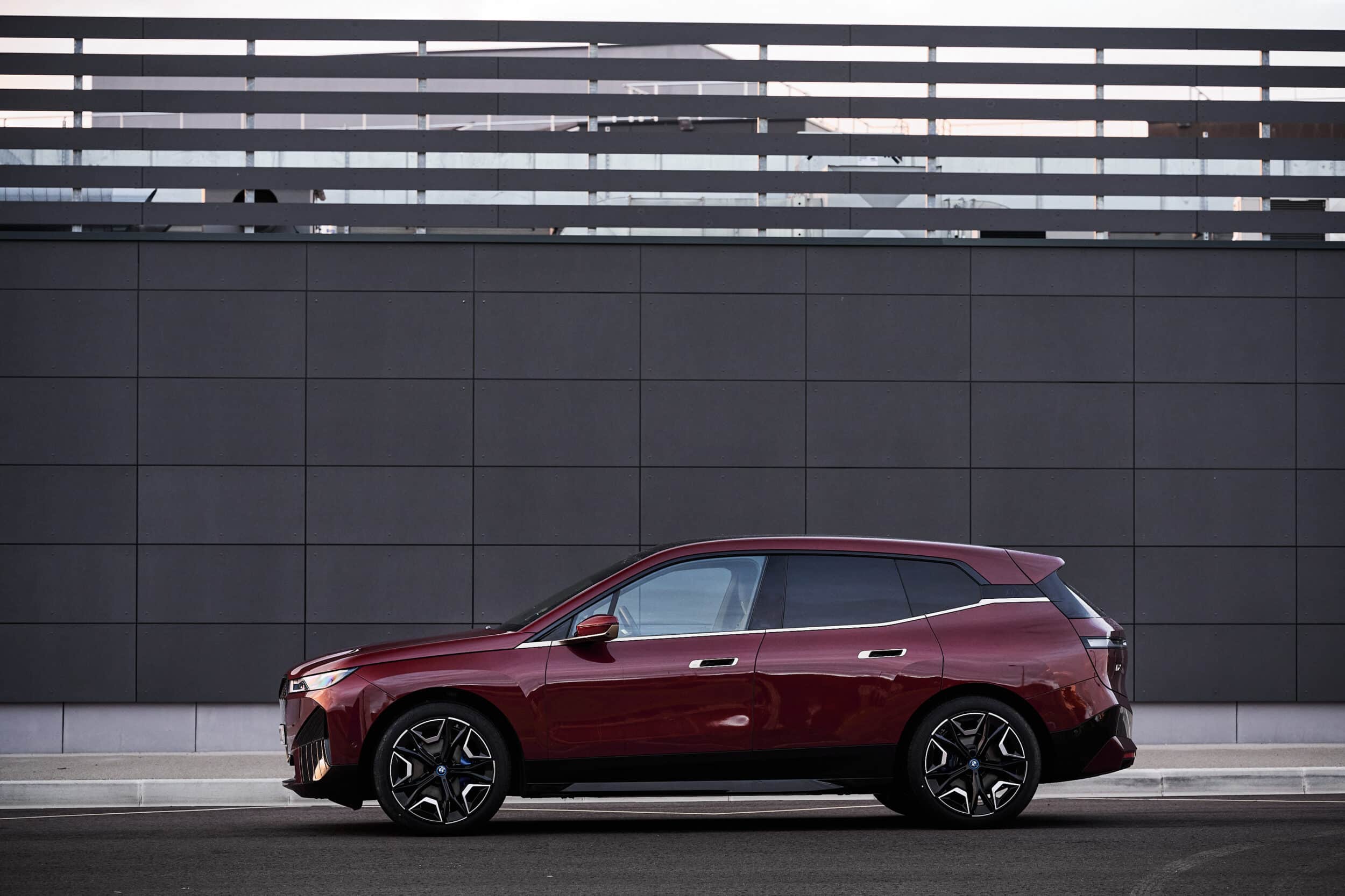 BMW iX : le SUV 100% électrique XXL