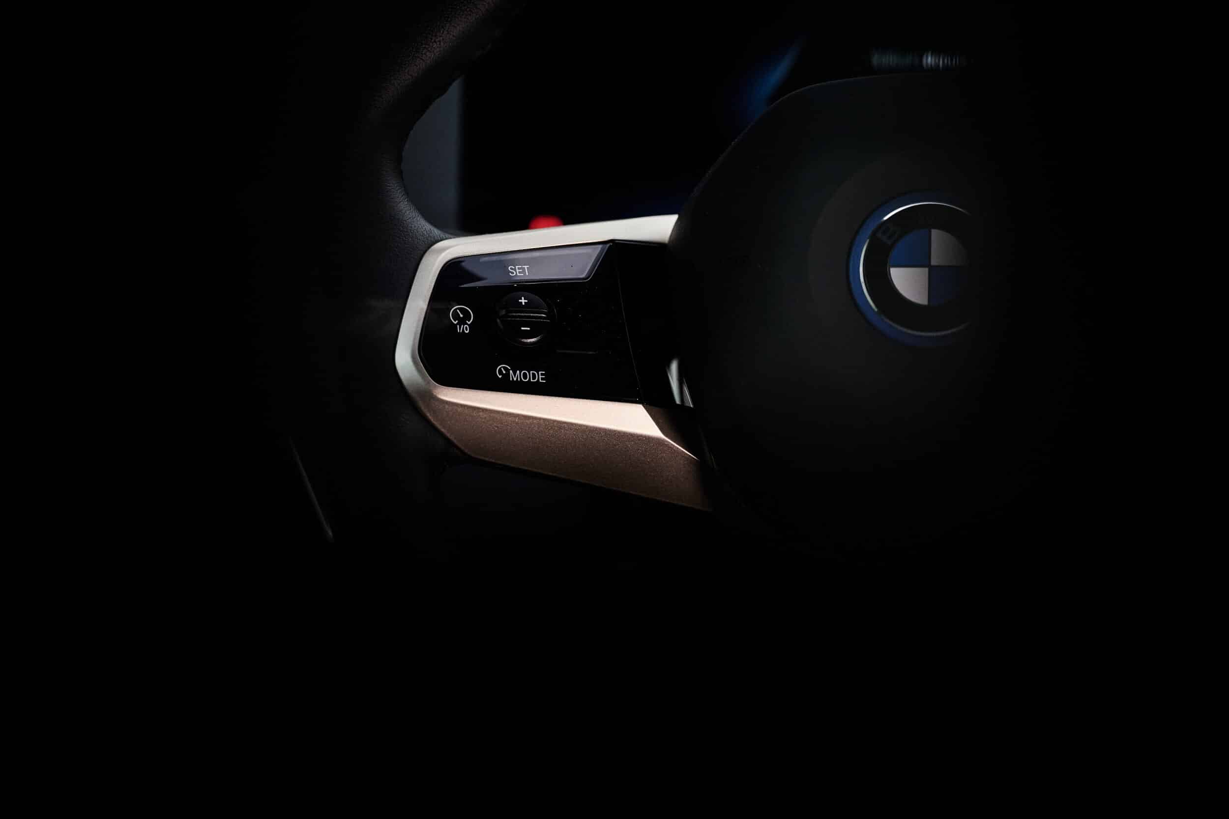 BMW iX : le SUV 100% électrique XXL