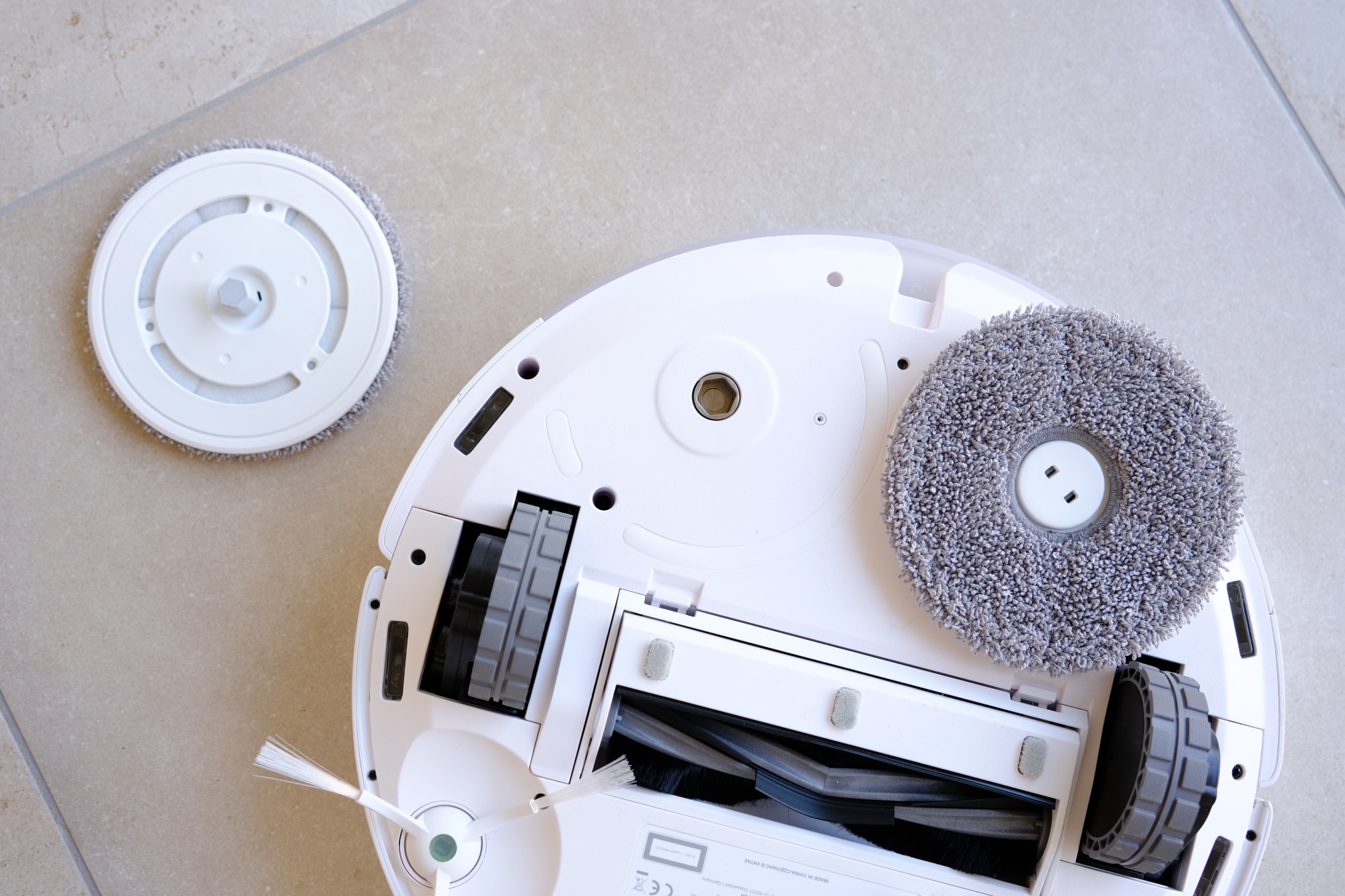 Test yeedi Floor 3 Station : Notre avis sur le robot aspirateur laveur de  sol le plus sexy du marché –