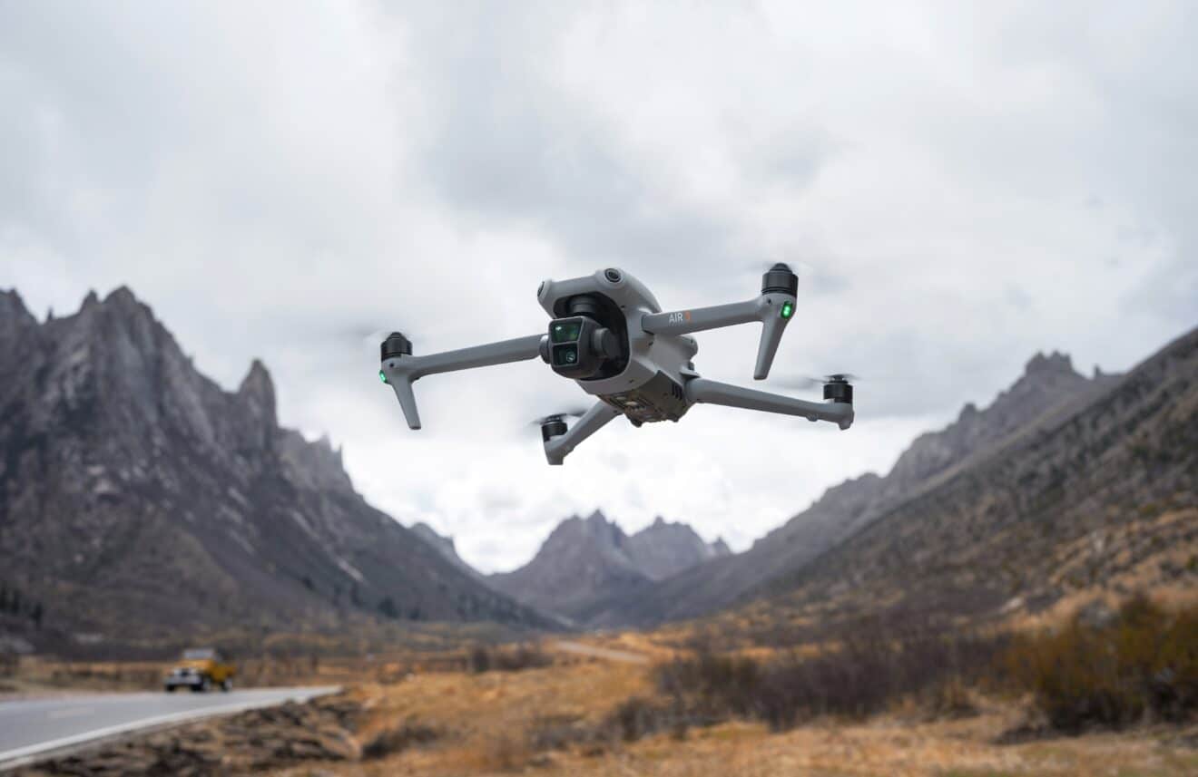 DJI lance le nouveau drone Air 3 avec double caméra et un temps de vol amélioré