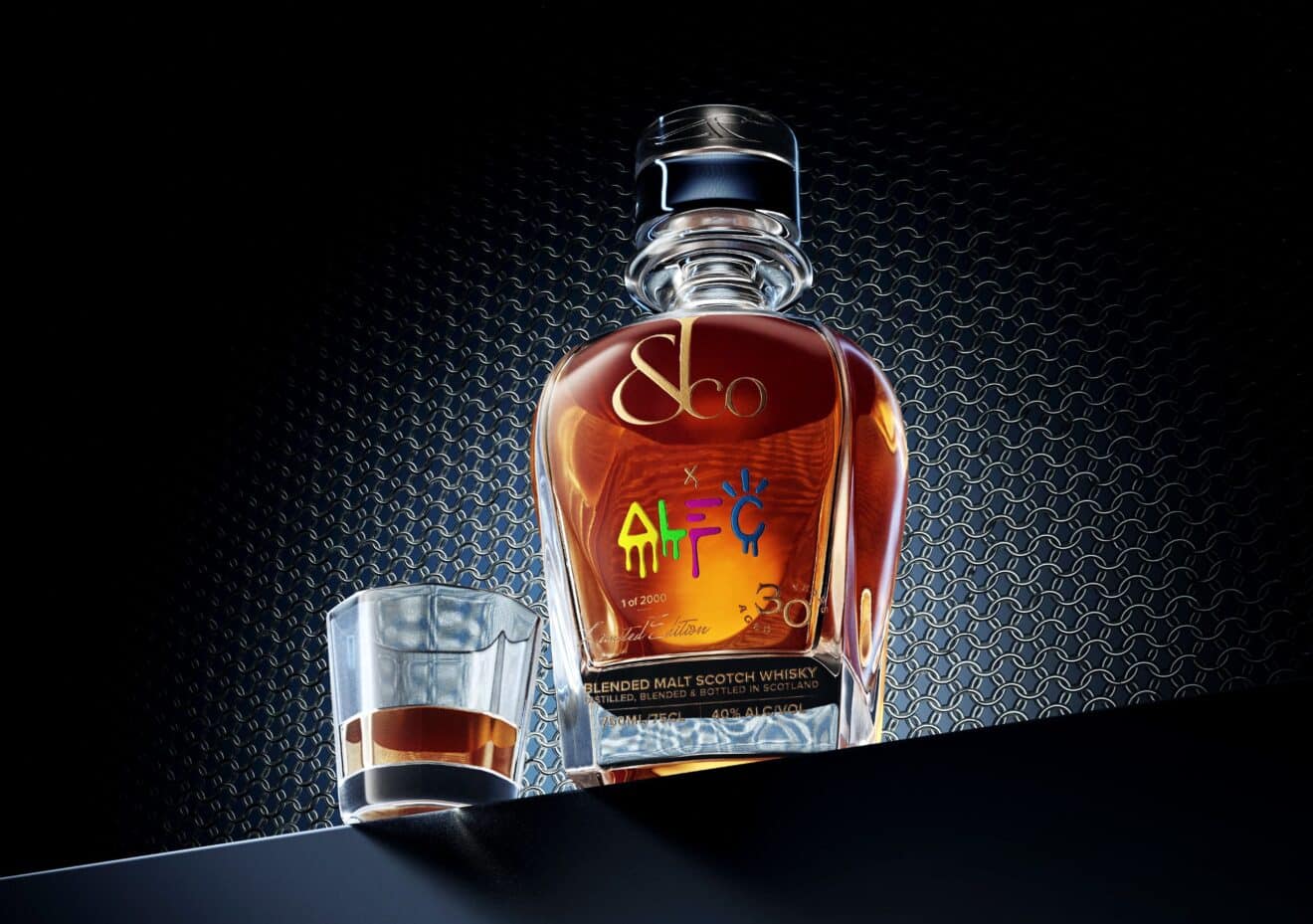 Jacob & Co crée son premier spiritueux : ce whisky, c'est de l'or