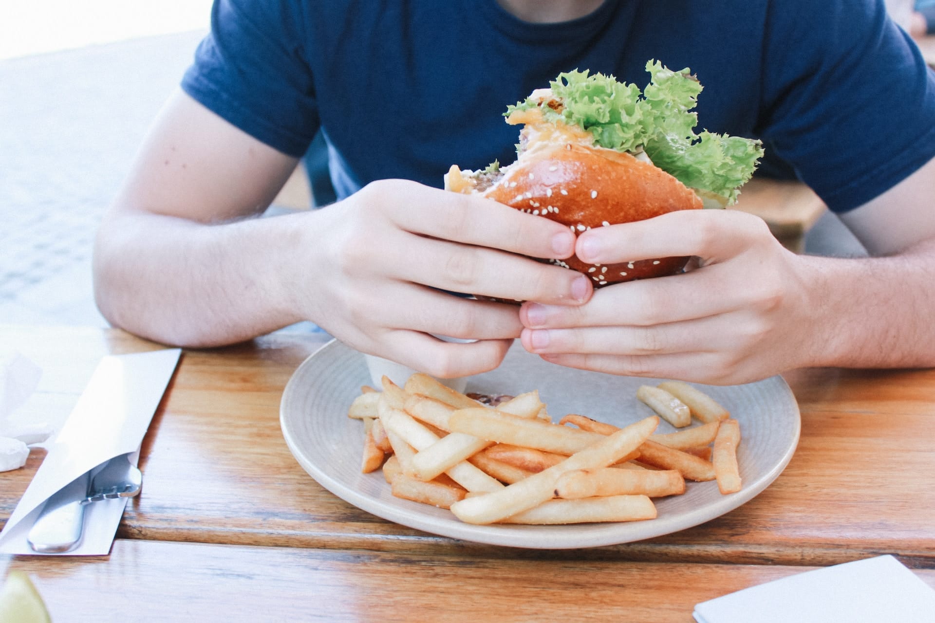 Je moet langzamer eten, maar waarom precies?  – Masculine.com-website