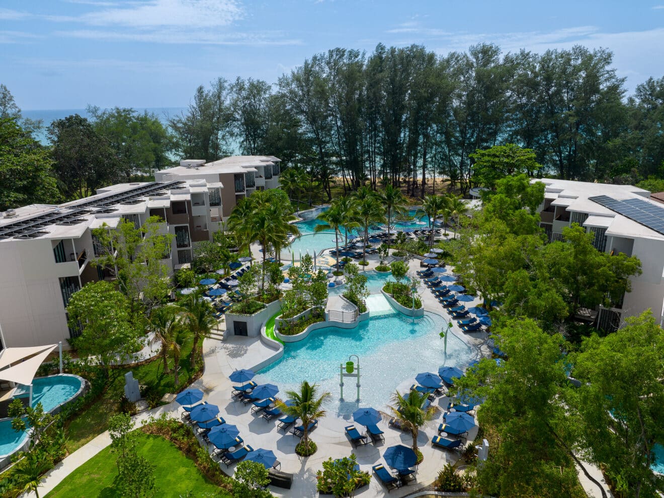 Raffinement Européen et charme Thaïlandais au Méridien Phuket Mai Khao Beach Resort