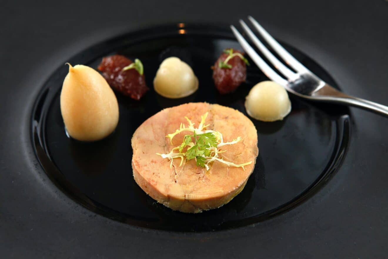 Quel vin servir avec un foie gras pour une dégustation luxueuse ?