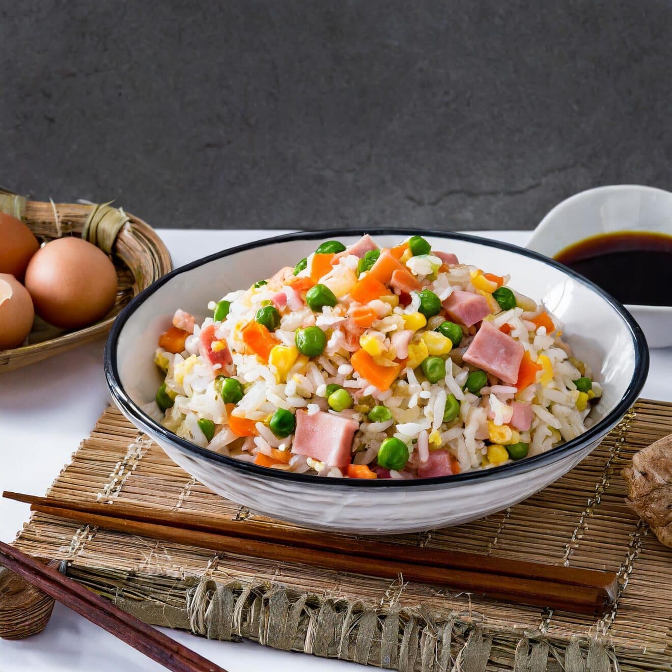 Recette de Riz cantonais simple : un plat délicieux et rapide à préparer