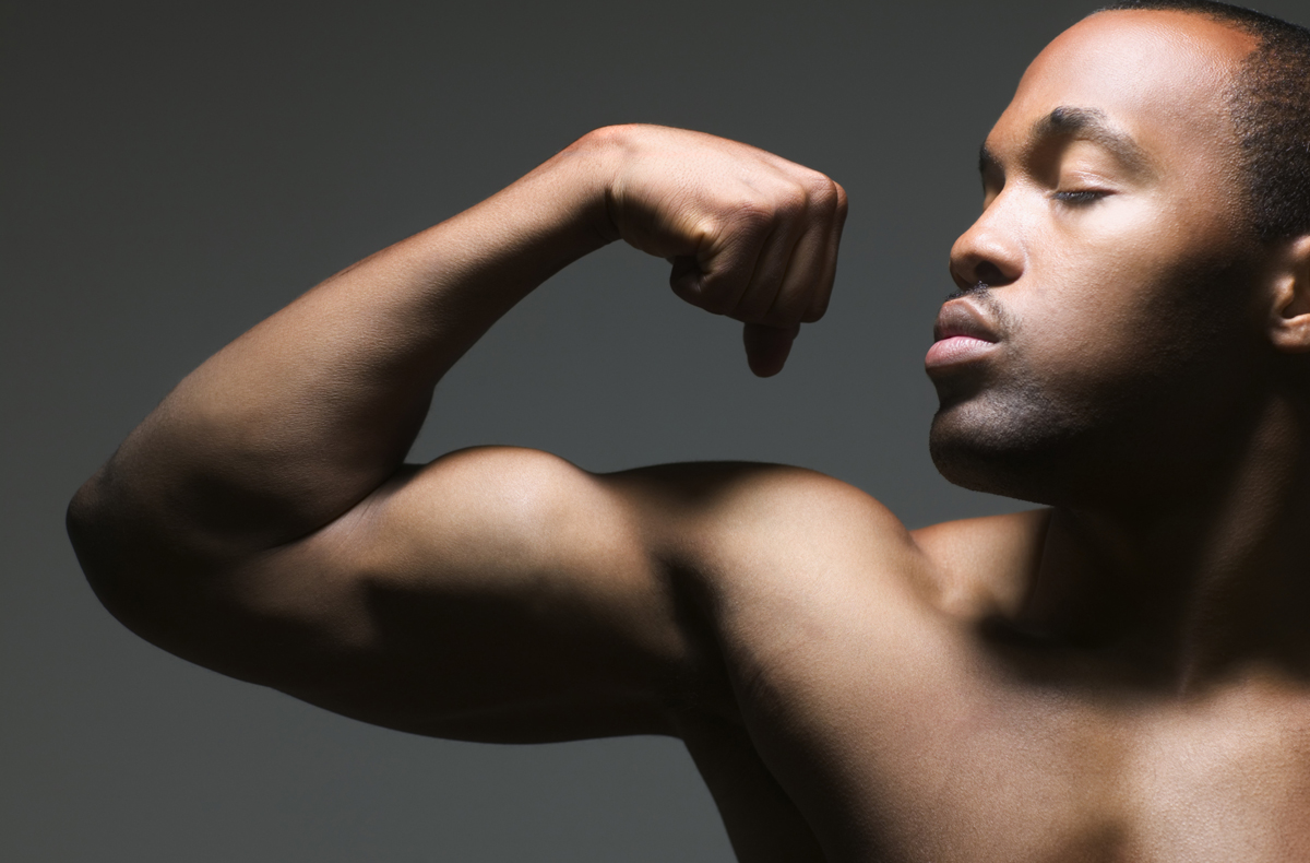 30 jours pour des biceps imposants : votre plan d'action détaillé
