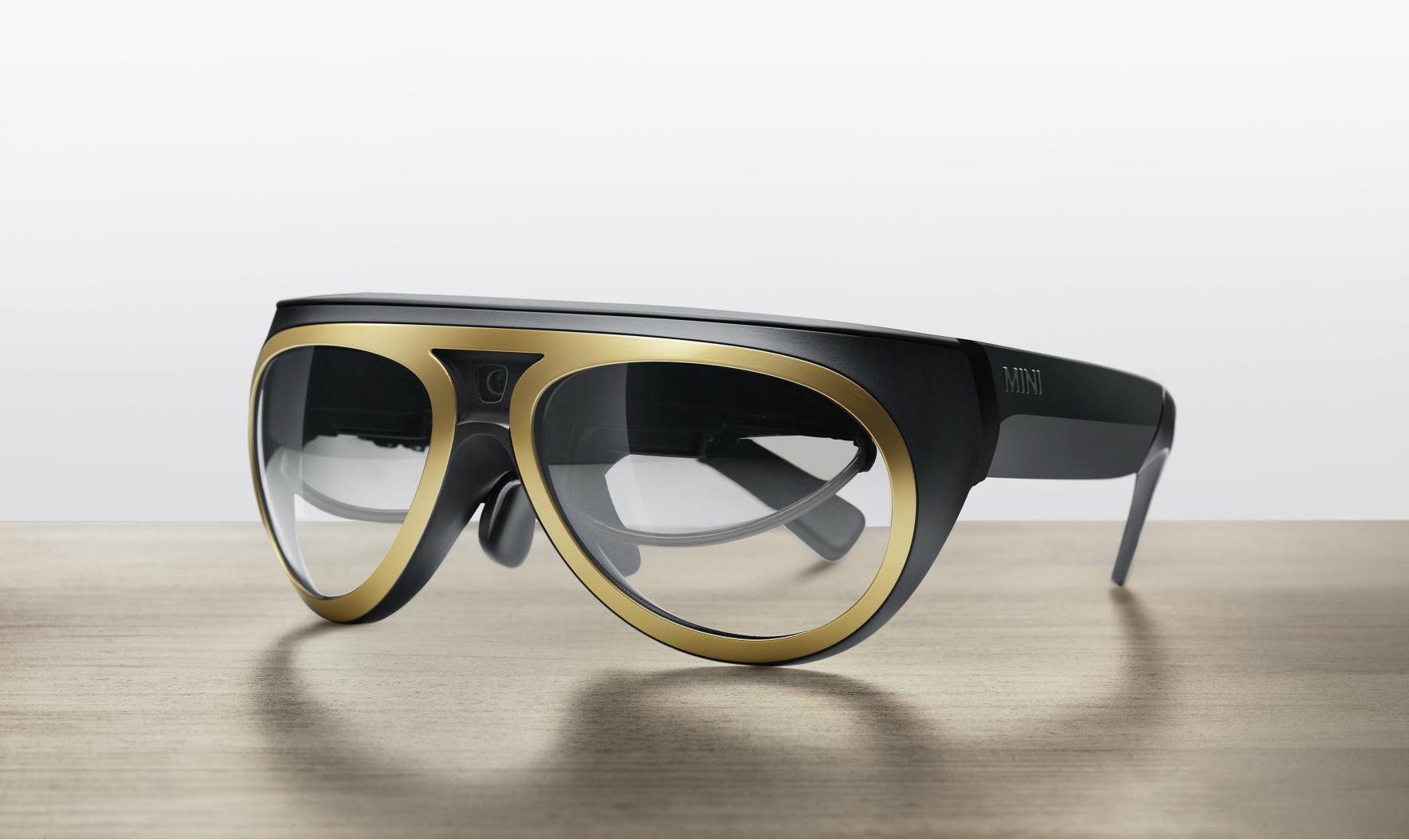 Augmented Vision : les lunettes connectées signées… Mini