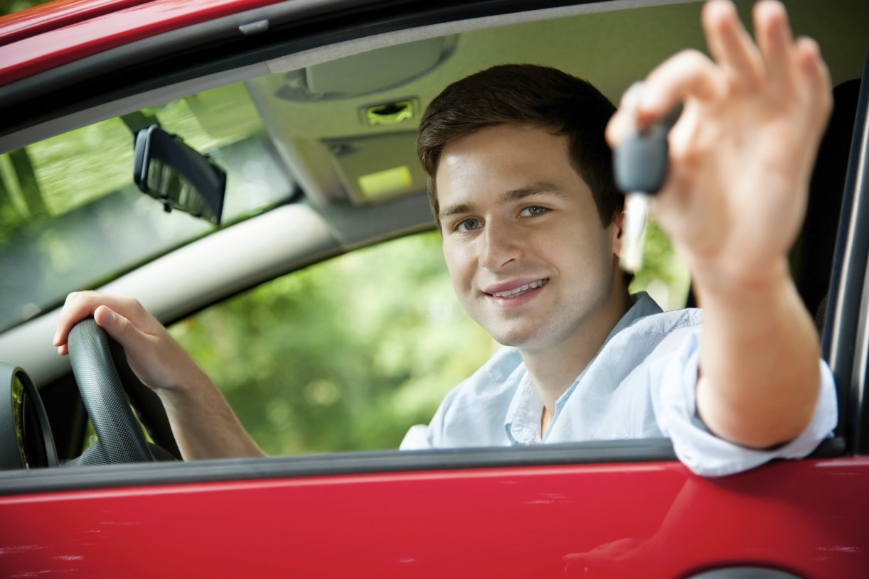 Assurance jeune conducteur : comment payer moins cher