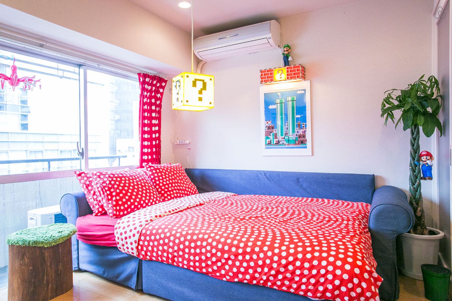 Appartement aux couleur de Super Mario sur Airbnb