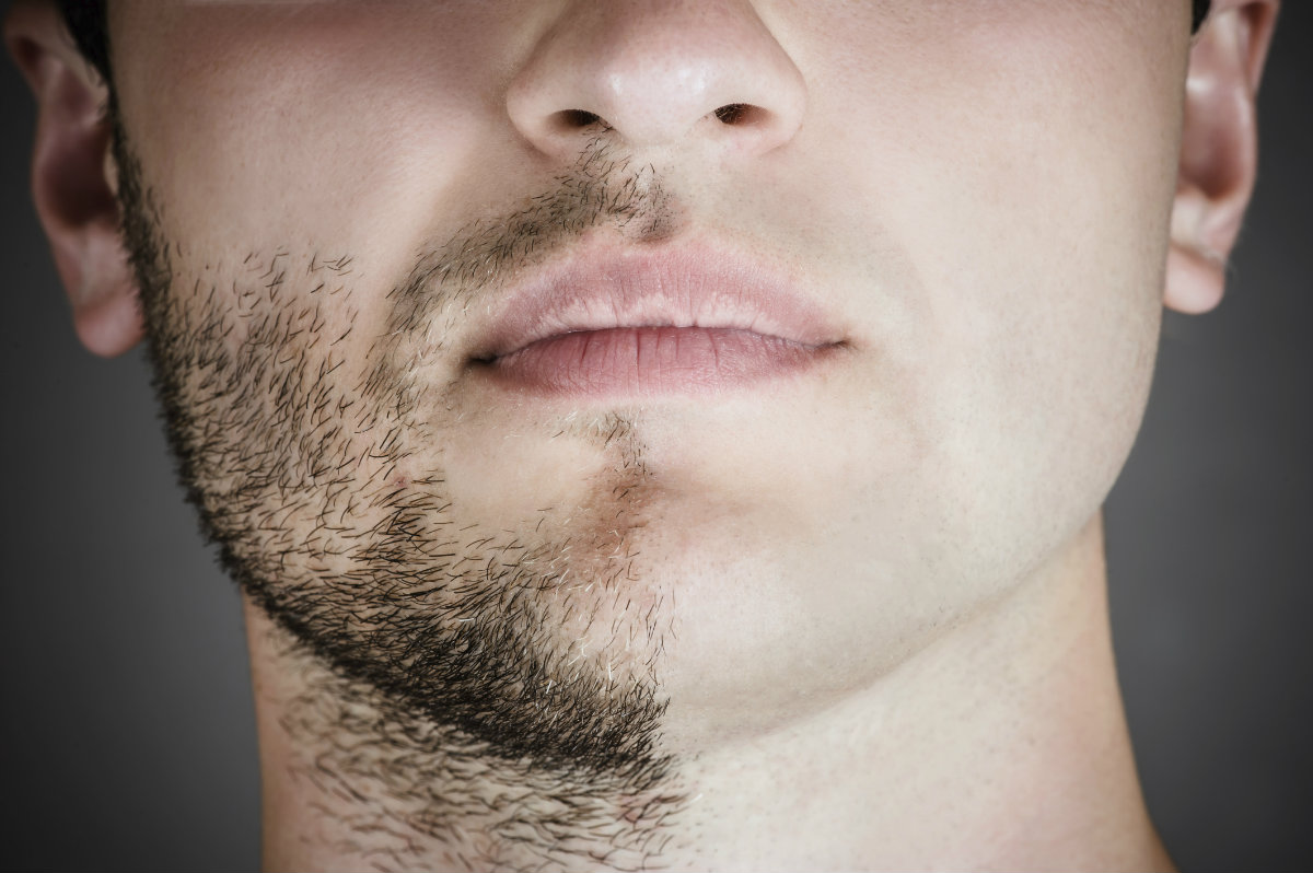 Raser complètement sa barbe