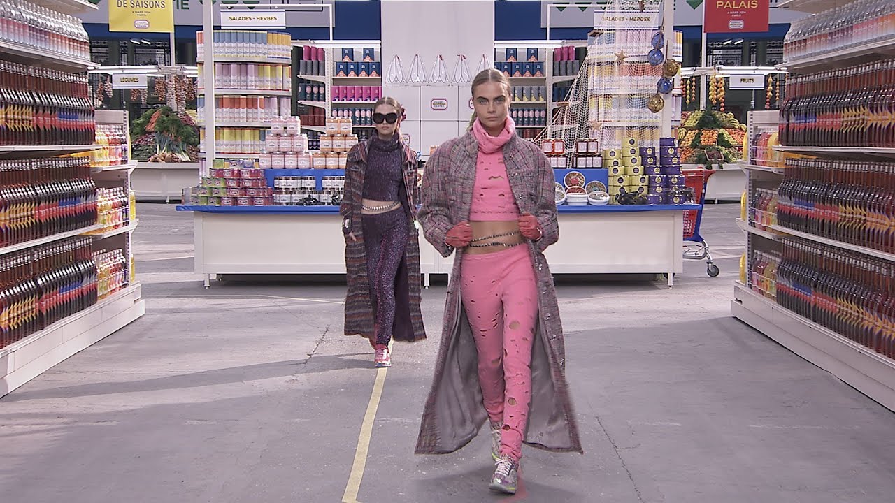 Chanel 2014-2015 : faux supermarché, vrai défilé