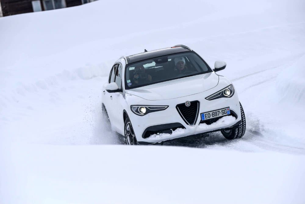 Essai de l'Alfa Romeo Stelvio sur neige
