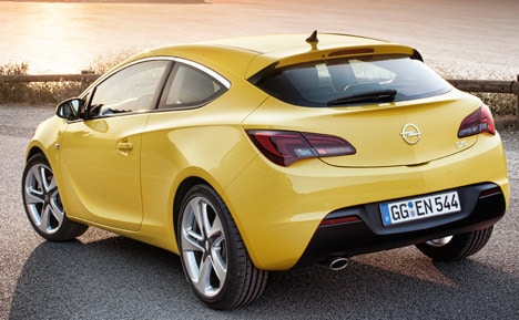 Opel Astra GTC 2011 : tenue de route