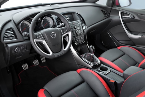 Opel Astra - intérieur