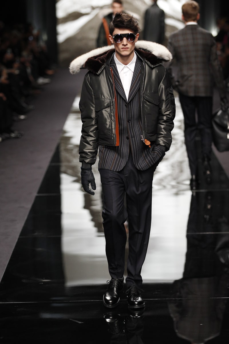 Défilé Louis Vuitton : la mode se lève à l'est –