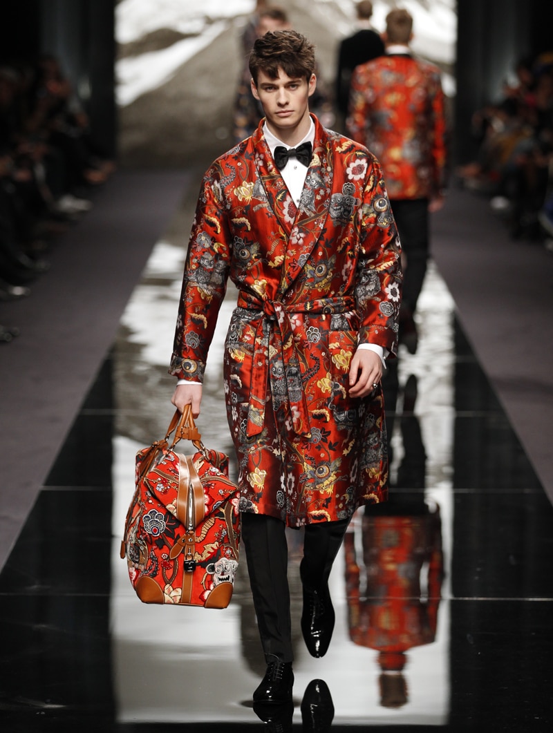Défilé Louis Vuitton : la mode se lève à l'est –
