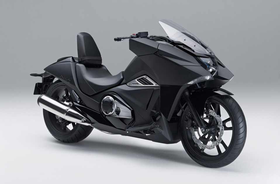 Honda NM4 Vultus la moto du futur inspirée des mangas